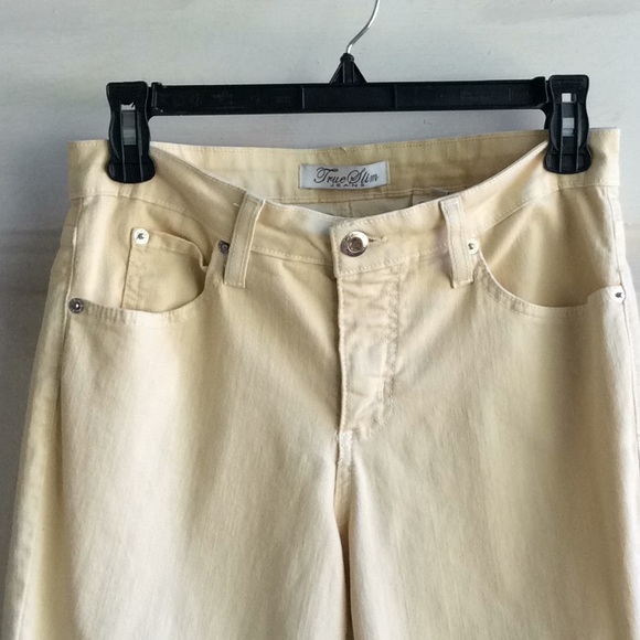 Jeans - Picture 4 of 5